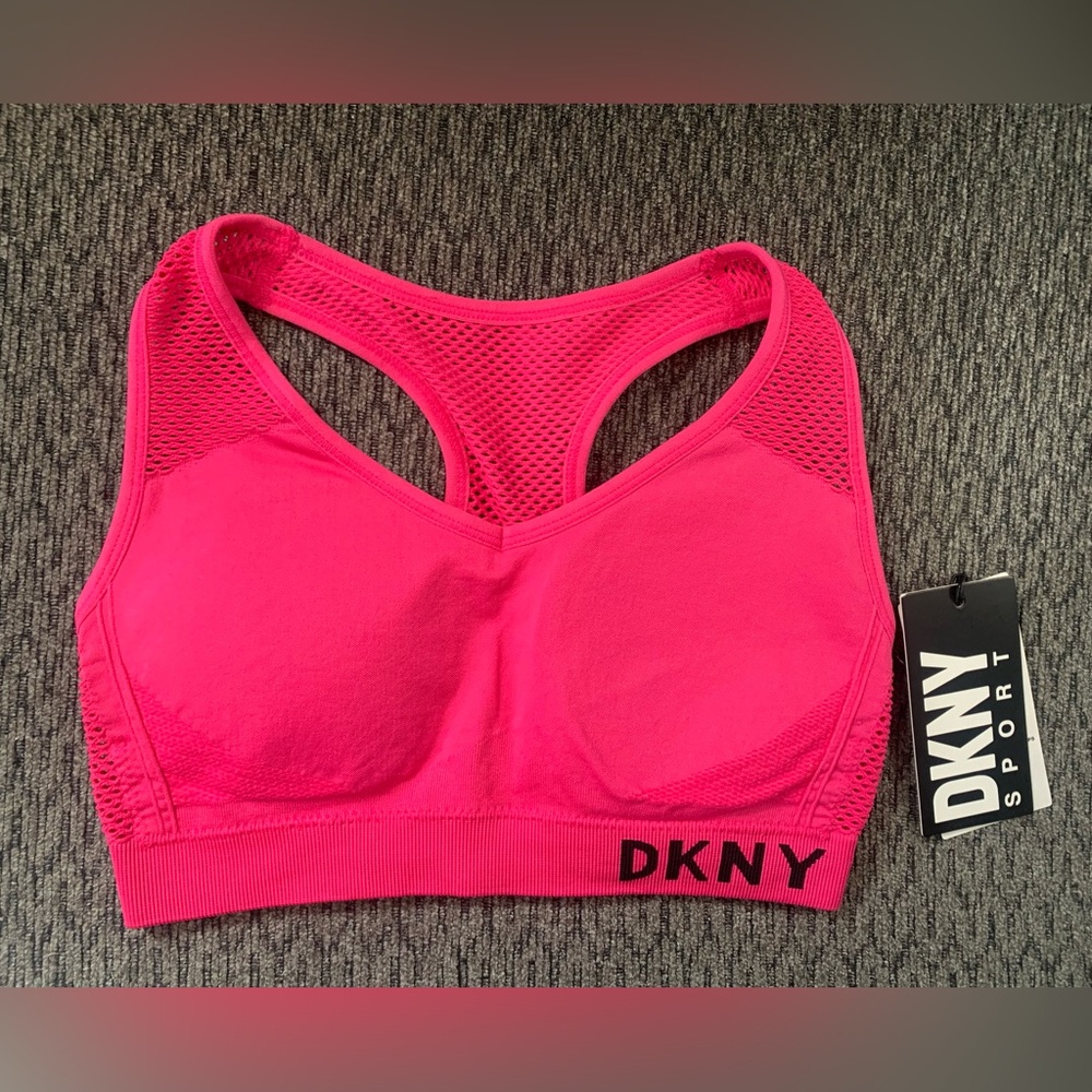 NWT DKNY SPORT PERFORMANCE FUSCHIA YOGA RUNNING SPORT BRA TOP WOMEN SIZE SMALL